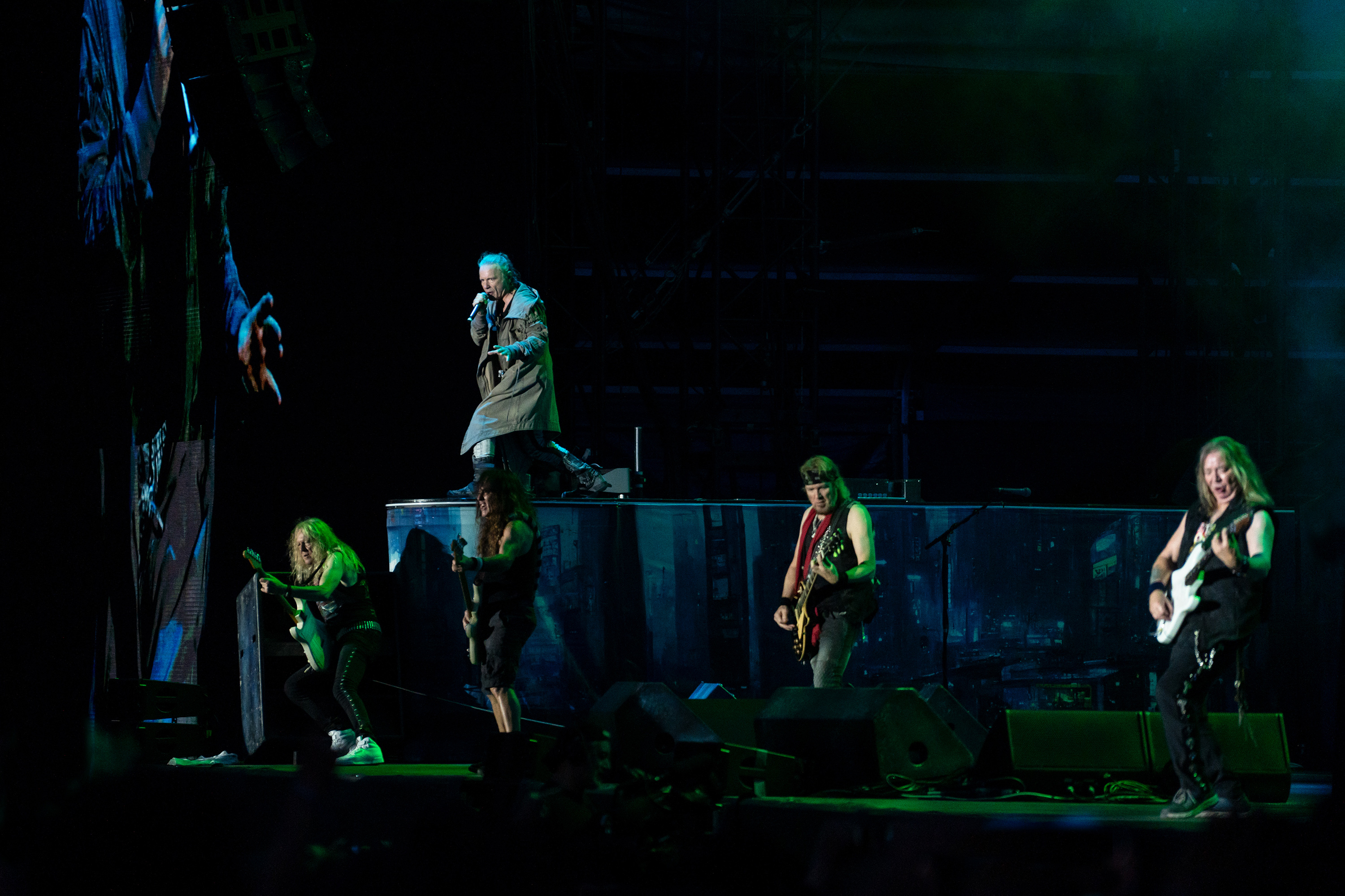 Capa: Iron Maiden traz turnê dos 50 anos ao Brasil antes de pausa na estrada em 2027